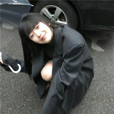 遇刺为生的女人